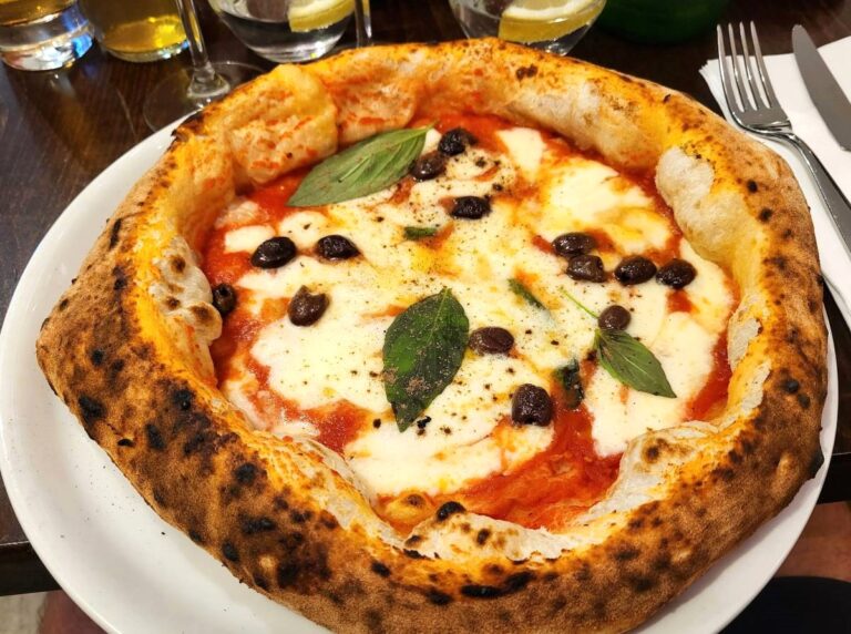 Une des meilleures pizzas napolitaines de Nice