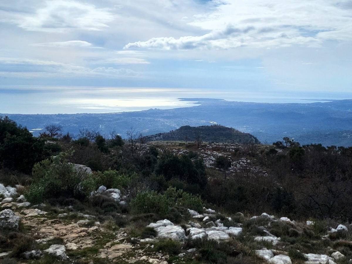 Panoramic view of the Mediterranean from the Cime des Blaquières