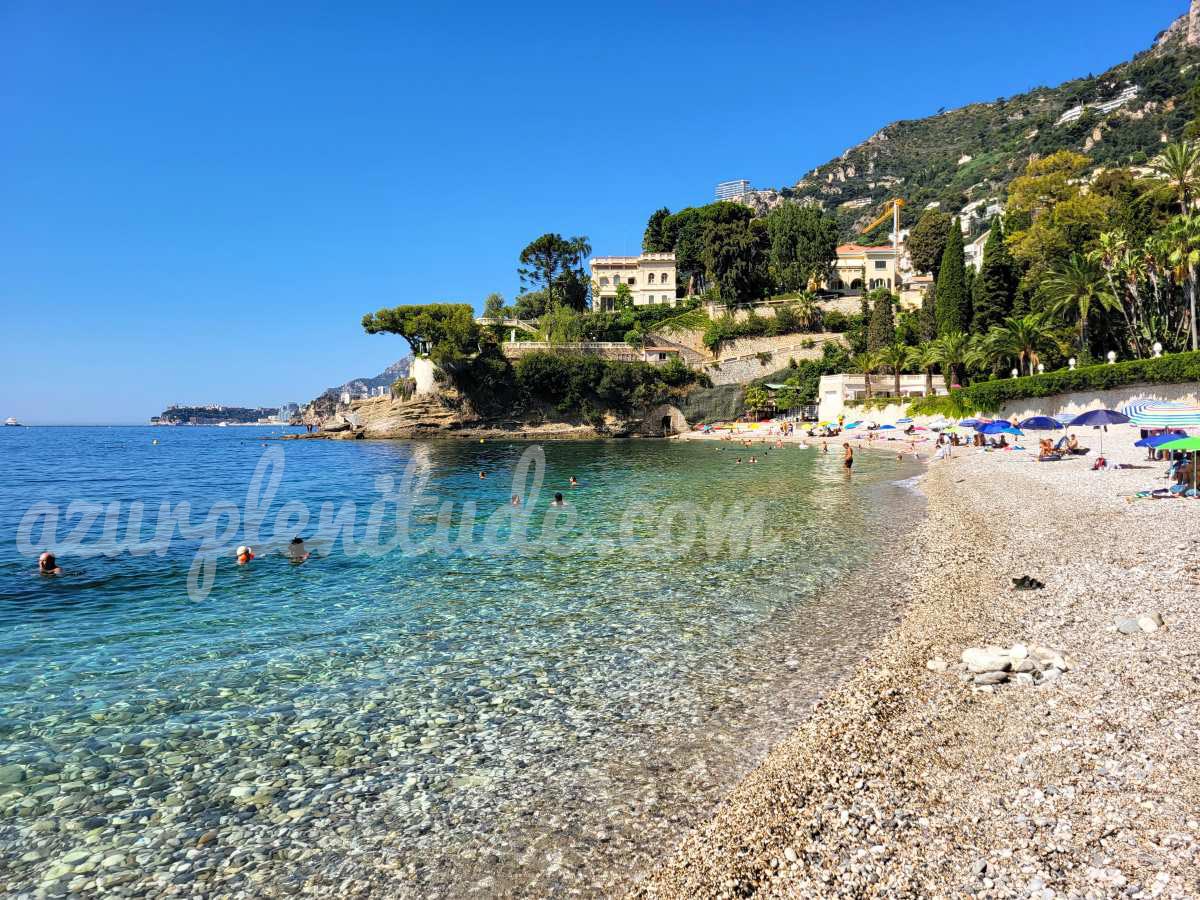 The clear and crystal-clear water of Buse Beach in Roquebrune-Cap-Martin