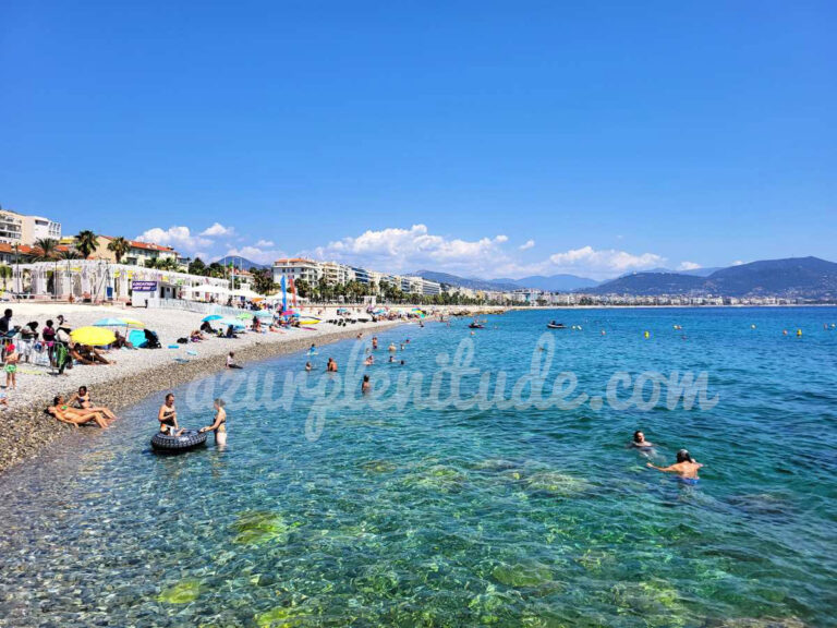 La plage de Carras à Nice