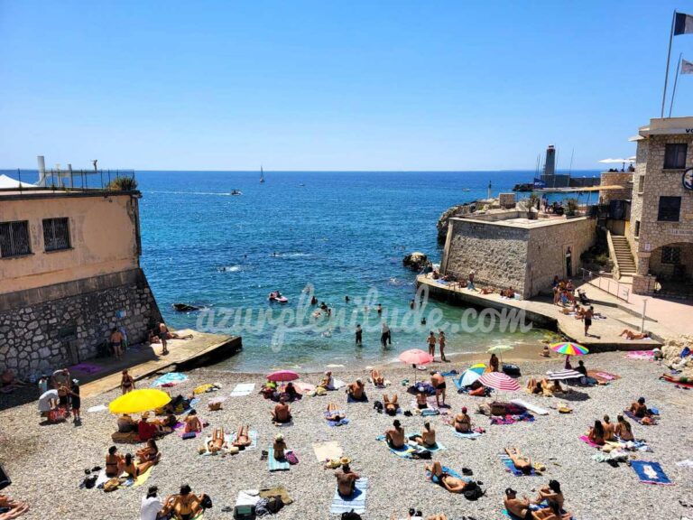 La plage des Bains Militaires à Nice