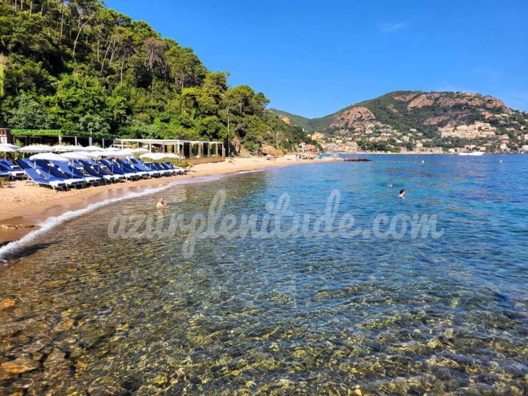 Plage de l'Aiguille à Théoule-sur-Mer